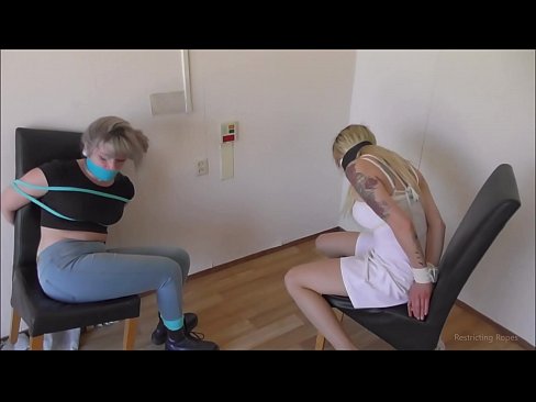 ❤️ Függő / Megkötözve és betömve / Szűzlány a bajban ❌ Szex videó at hu.sexera.ru