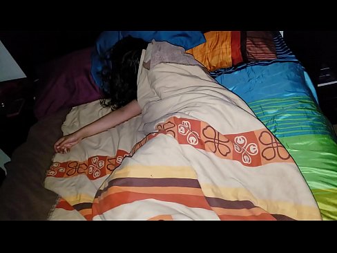 ❤️ A mostohafiú szidja fiatal mostohaanyját, miközben az alszik. ❌ Szex videó at hu.sexera.ru